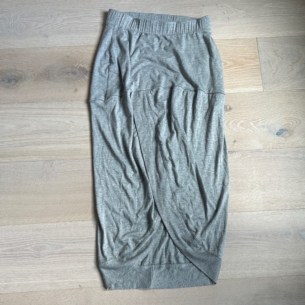 Green envelope women’s Gray midi drape Skirt sz small